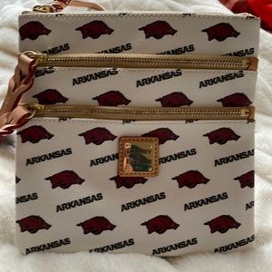 NWT Dooney & Bourke Crossbody bag. Arkansas Razorback pattern.